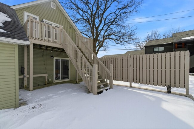 Building Photo - 1374 Ida Ave