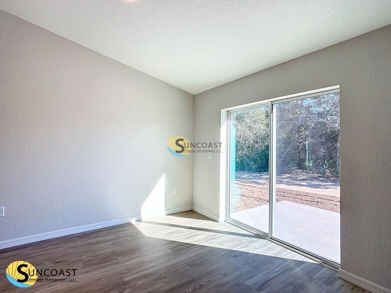 Building Photo - 119 Dogwood Dr Loop