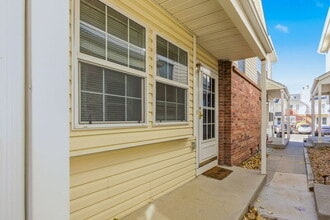 Building Photo - 17281 E Ford Dr