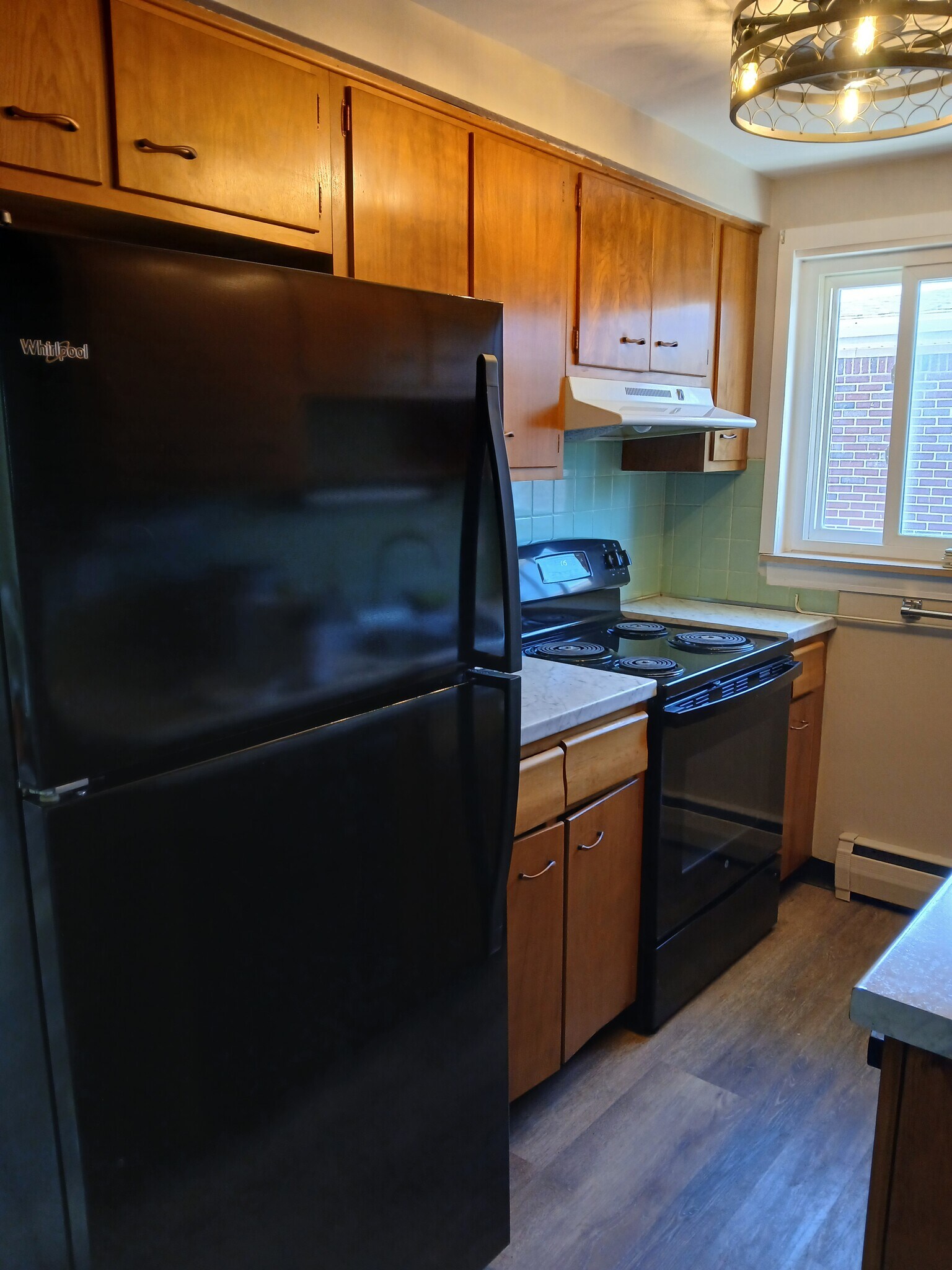 Kitchen Left - 40 Mallory Rd