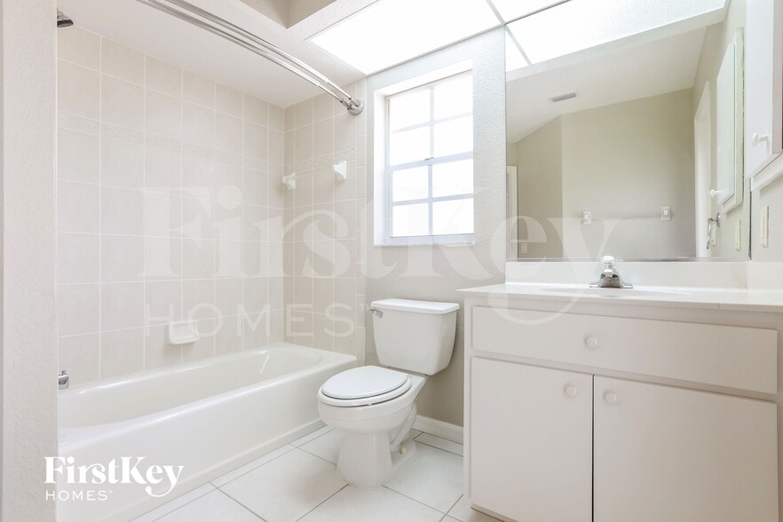 Building Photo - 25284 Zodiac Ln