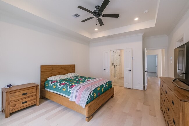 Building Photo - 2017 Lou Ellen Ln