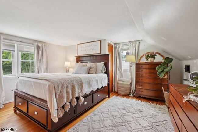Building Photo - 51 Brookhill Ter