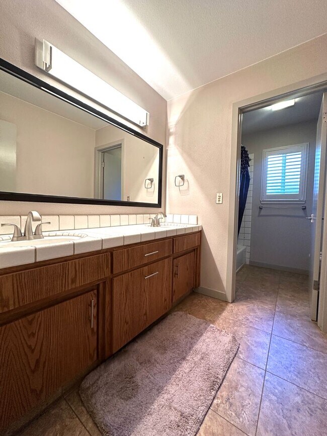 Building Photo - Beautiful 3-Bedroom Home with Open Floor Plan & Private Backyard