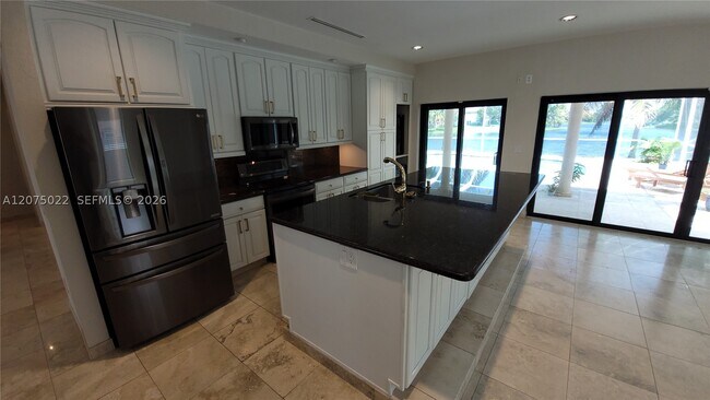 Building Photo - 21369 SW 92nd Ave