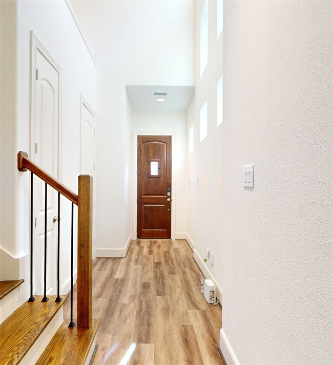 Building Photo - 155 Benjis Pl