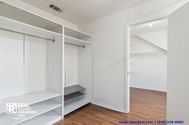 Building Photo - 4111 Herschel Ave