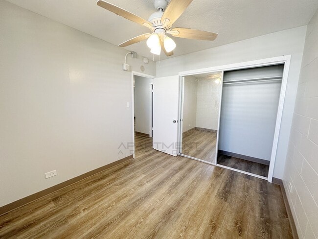 Building Photo - 716 Lukepane Ave