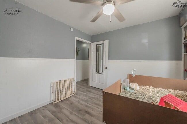 Building Photo - 2111 Allen Rd