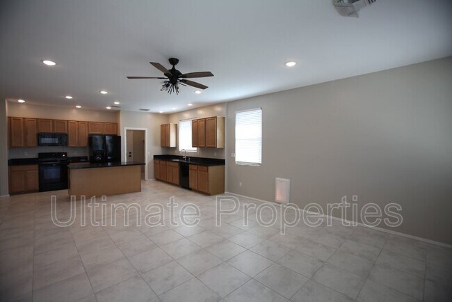 Building Photo - 25138 N 134th Ln