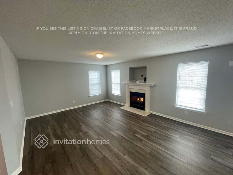 Building Photo - 5345 Kim St SW