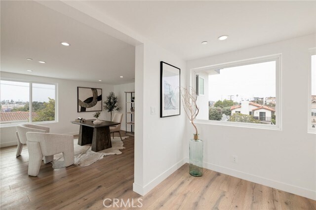 Building Photo - 201 S Juanita Ave