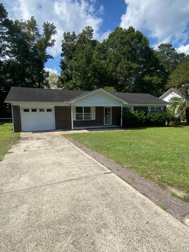 Building Photo - 1019 Shem Creek Cir