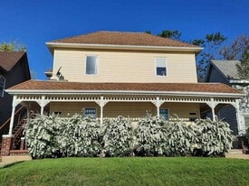 Building Photo - 1516 N 13th St