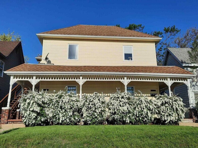 Primary Photo - 1516 N 13th St