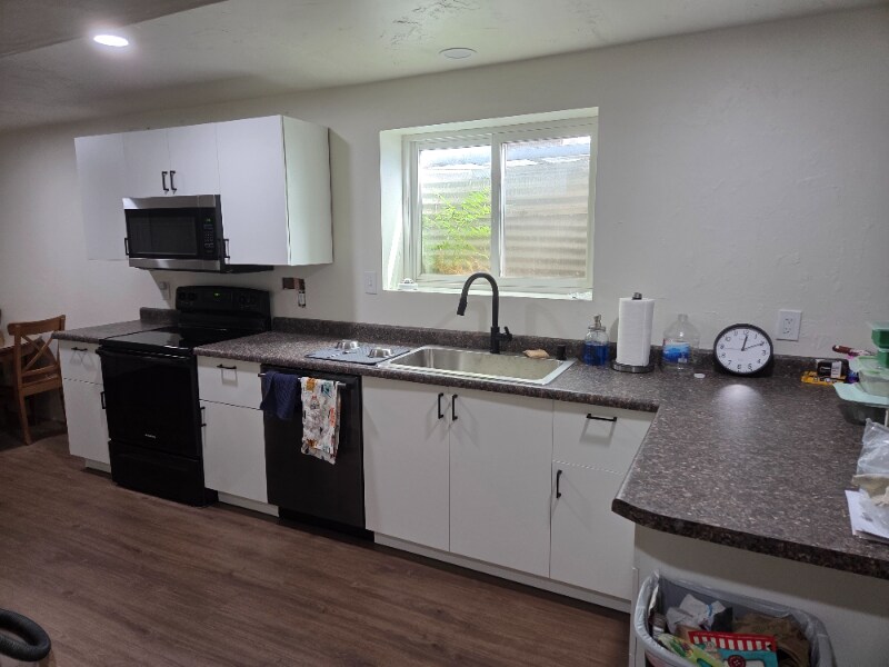 Building Photo - 4815 S Lincoln St