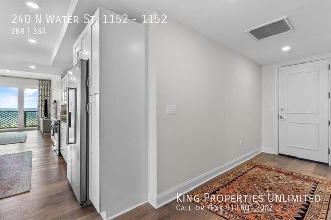 Building Photo - 240 N Water St