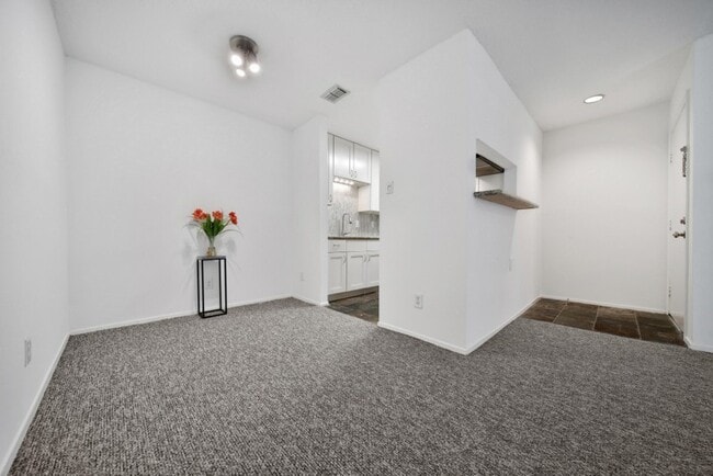 Building Photo - 7900 N Stadium Dr