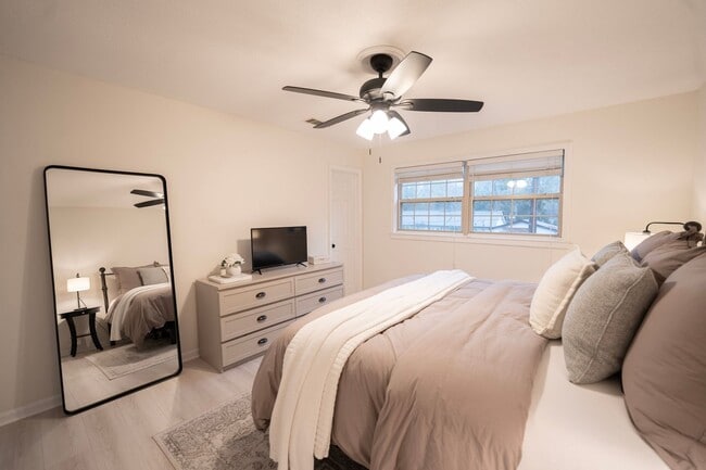 Building Photo - Available Now!