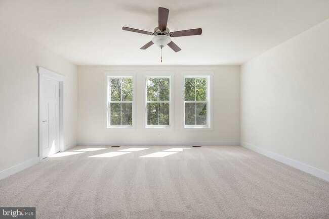 Building Photo - 354 Evermore Ln