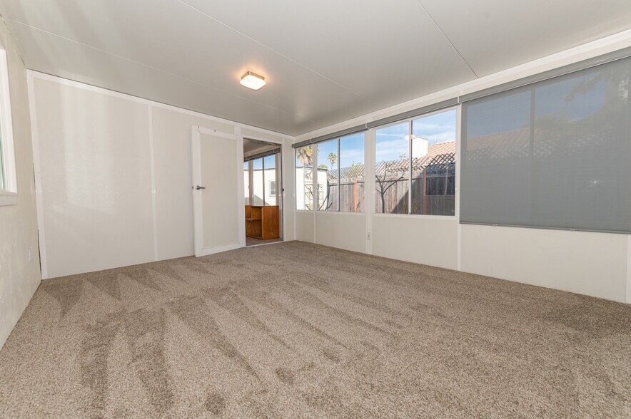 Sun Room/Office - 10913 Draco Rd