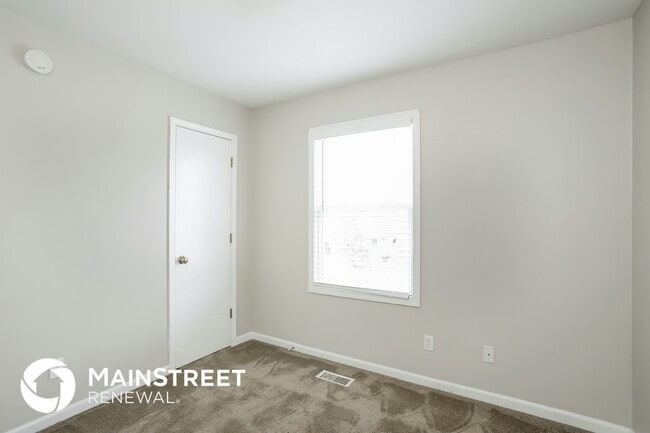 Building Photo - 4305 Garland St