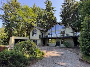 Building Photo - 10215 SW 116th St