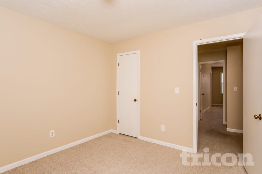 Building Photo - 2740 Chickory Hill