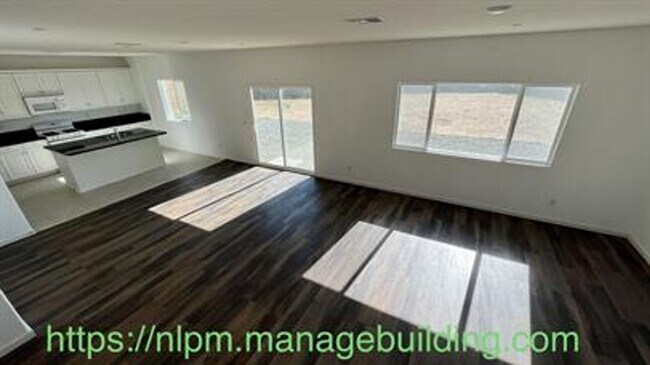 Building Photo - 13328 Hyacinth Ct