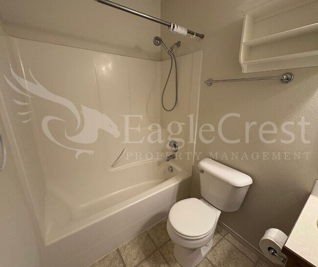 Building Photo - Three Bedroom, Two Bathroom Home Located o...