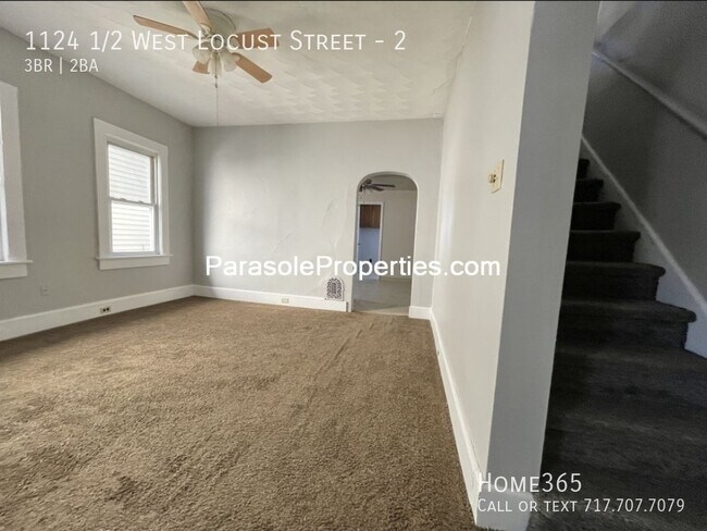 Building Photo - 1124 1/2 West Locust Street-2