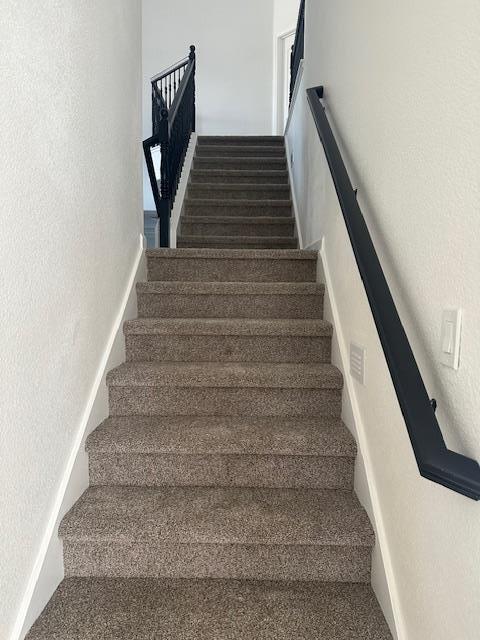 Building Photo - 7861 Rodriguez Cir