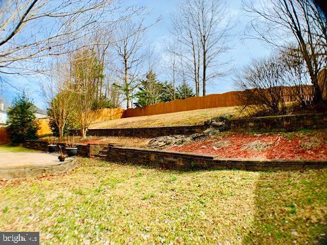 Building Photo - 47 Montgomery Dr