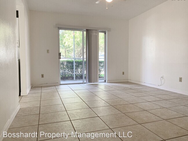 Building Photo - 3 br, 2 bath House - 450 Fairways Cir A103