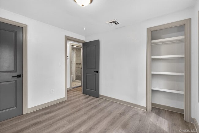 Building Photo - 62 Poplar St