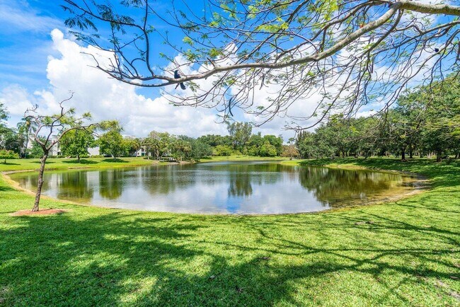 Building Photo - 22089 Cocoa Palm Way