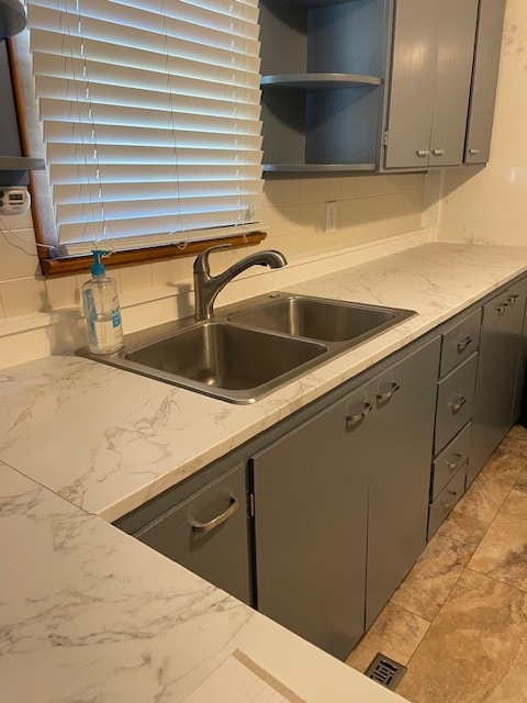 Kitchen - 612 S Pine St