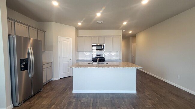 Building Photo - 487 Apache Plum Dr