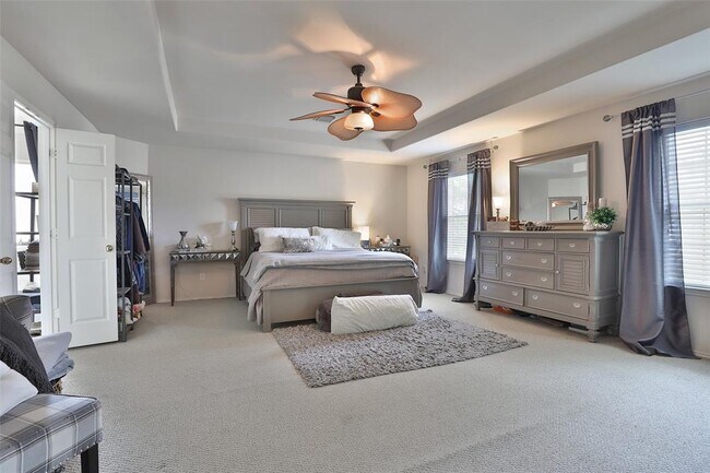Building Photo - 21711 Cascade Hollow Ln
