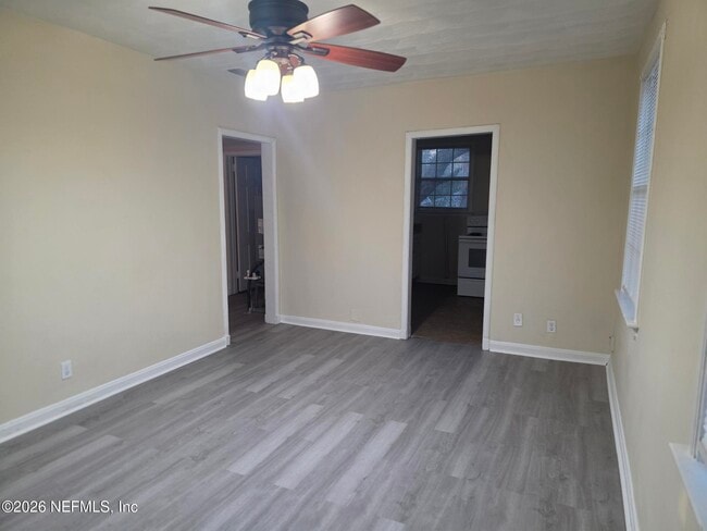 Building Photo - 3235 Post St