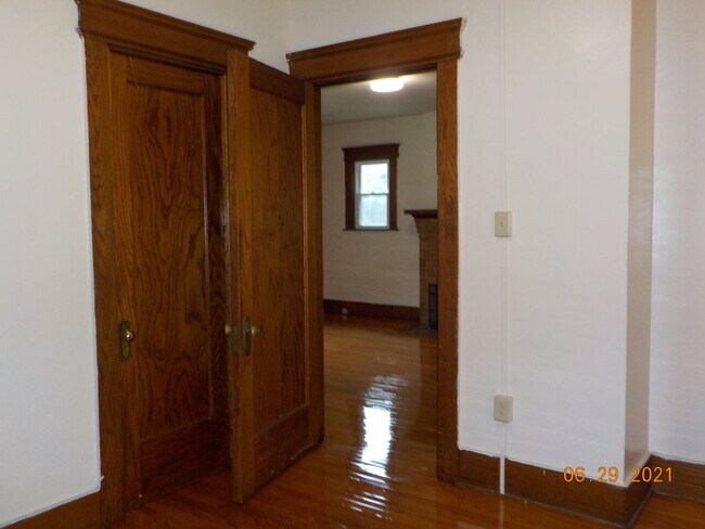 Building Photo - 969-971 Lancaster Ave