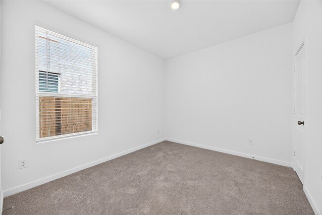 Building Photo - 26103 Sea Rosemary Ln