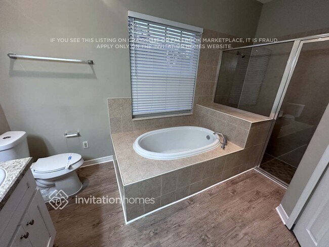 Building Photo - 1902 River Crossing Dr