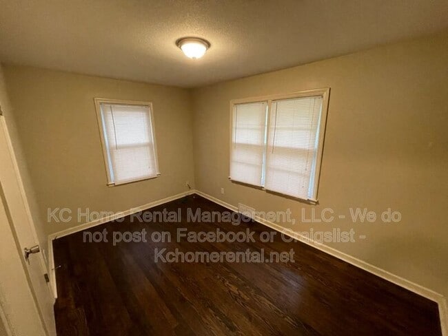 Building Photo - 5311 Reeds Rd