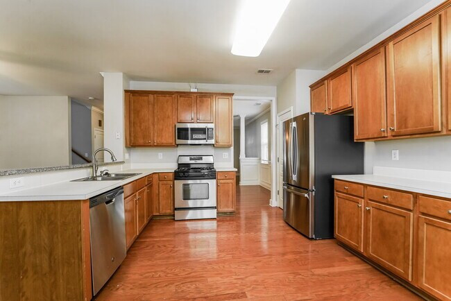 Building Photo - 9107 Cinder Ln