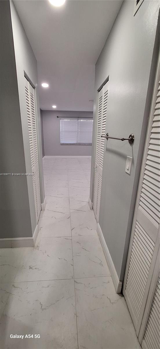 Building Photo - 3300 Spanish Moss Terrace
