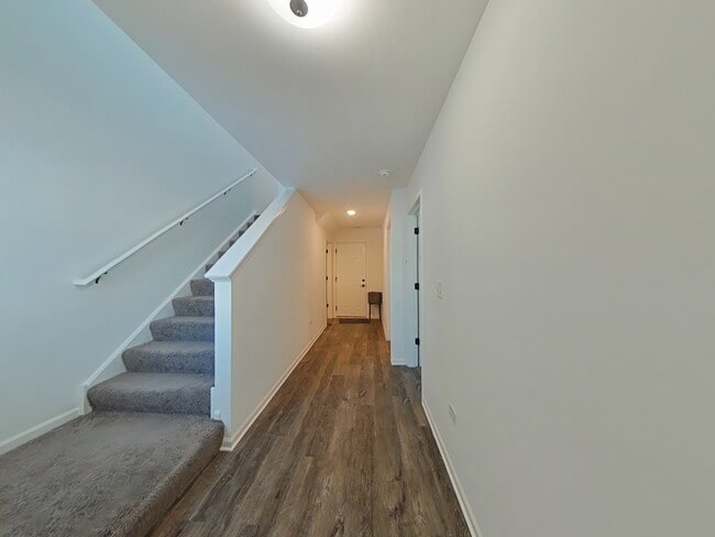 Building Photo - 4303 Chelsea Mnr Cir