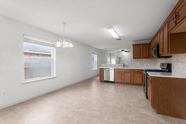 Building Photo - 14513 Spearmint Tea Trail