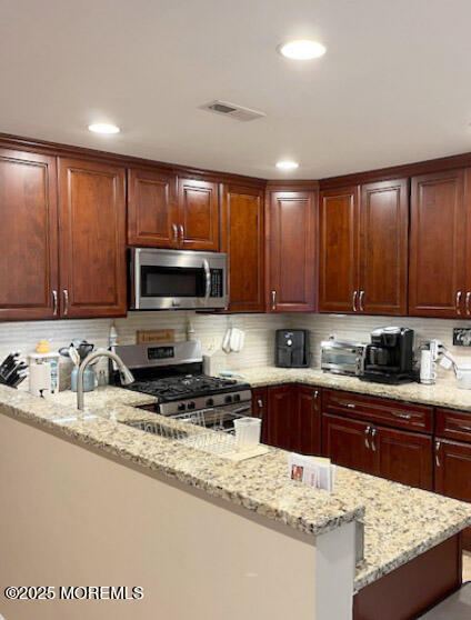 Building Photo - 43 Woodledge Ct