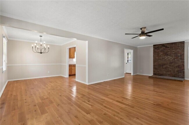Building Photo - 37 Skyview Cir